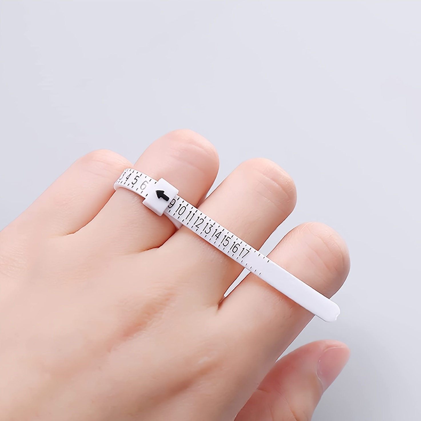 Tape Measure - Biały przyrząd do pomiaru rozmiaru pierścionka